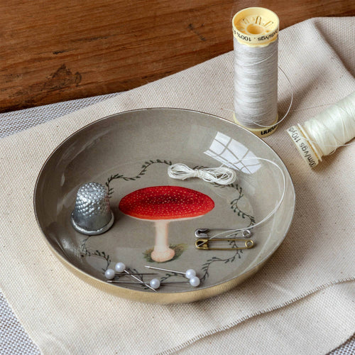 4" MUSHROOMS TRAY